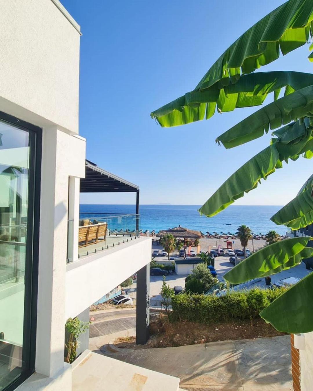Palladium Beach Hotel- Private Beach Included Dhërmi Exteriör bild