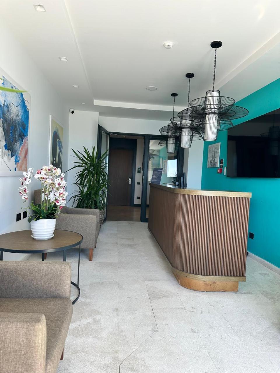 Palladium Beach Hotel- Private Beach Included Dhërmi Exteriör bild